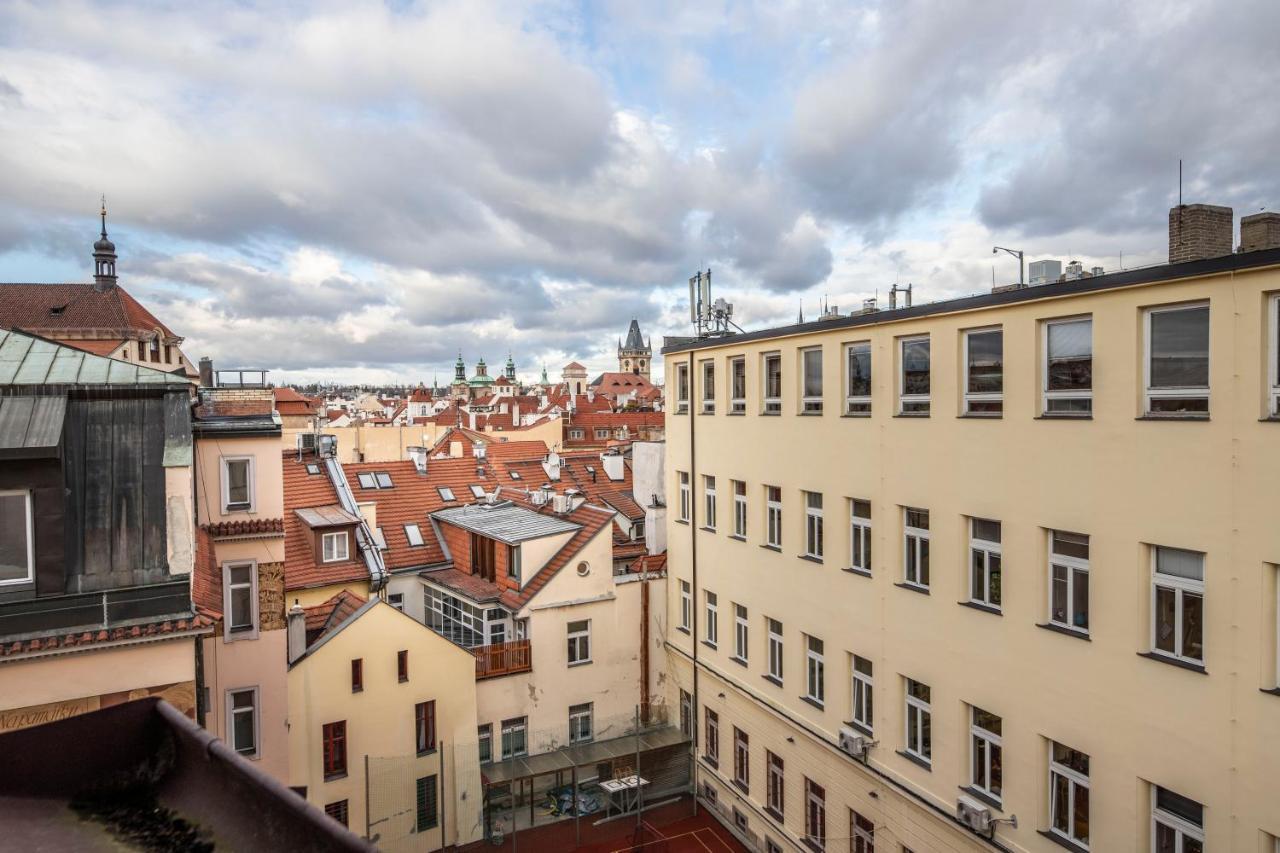 Old Prague Hotel — Photos 1